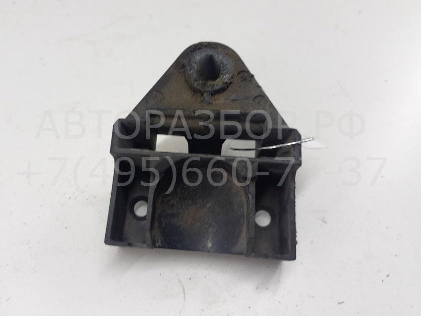 Кронштейн радиатора