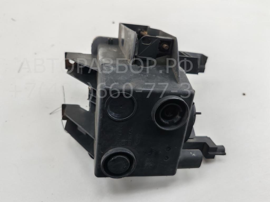 Фара противотуманная левая