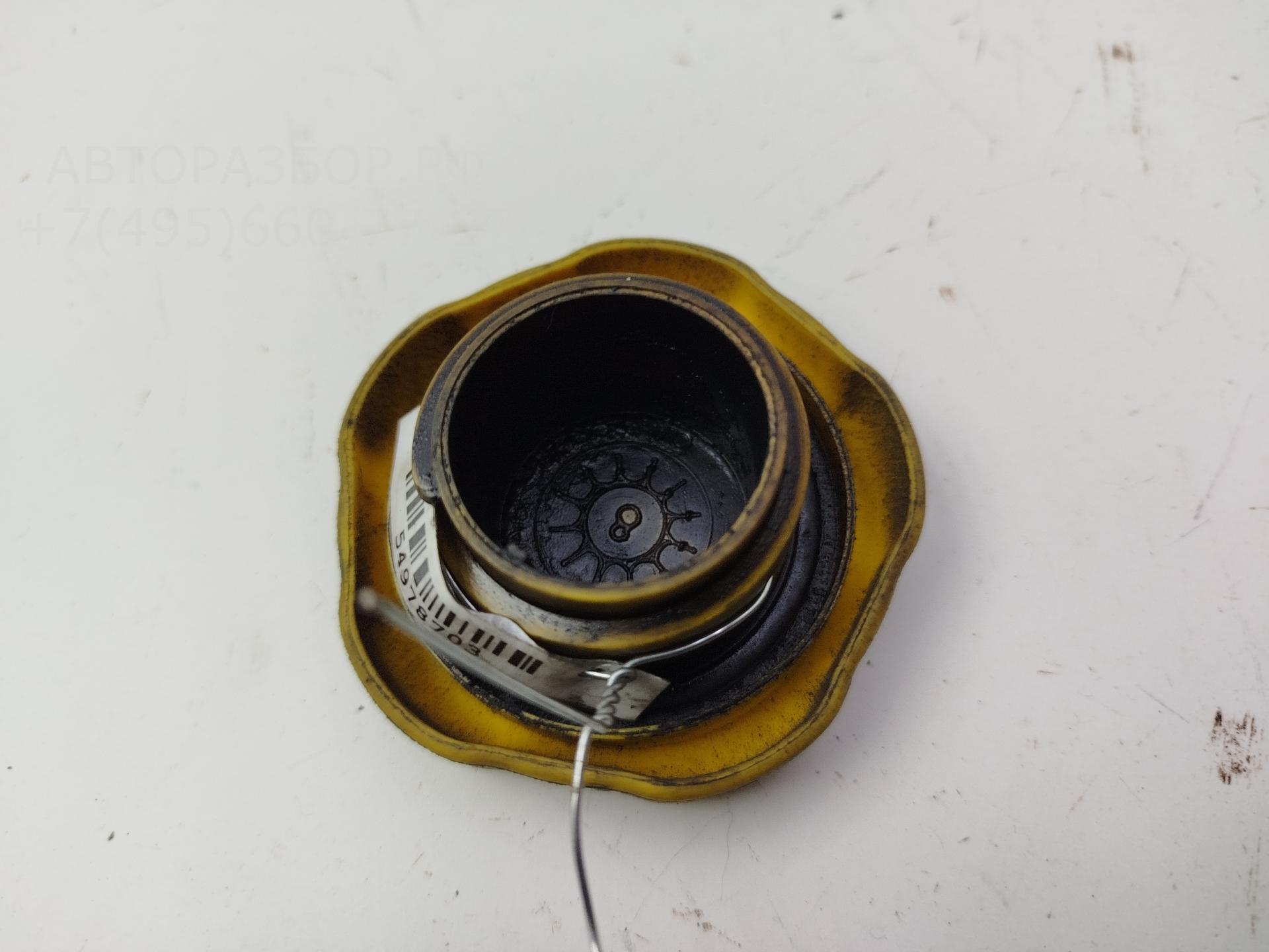 Крышка маслозаливной горловины