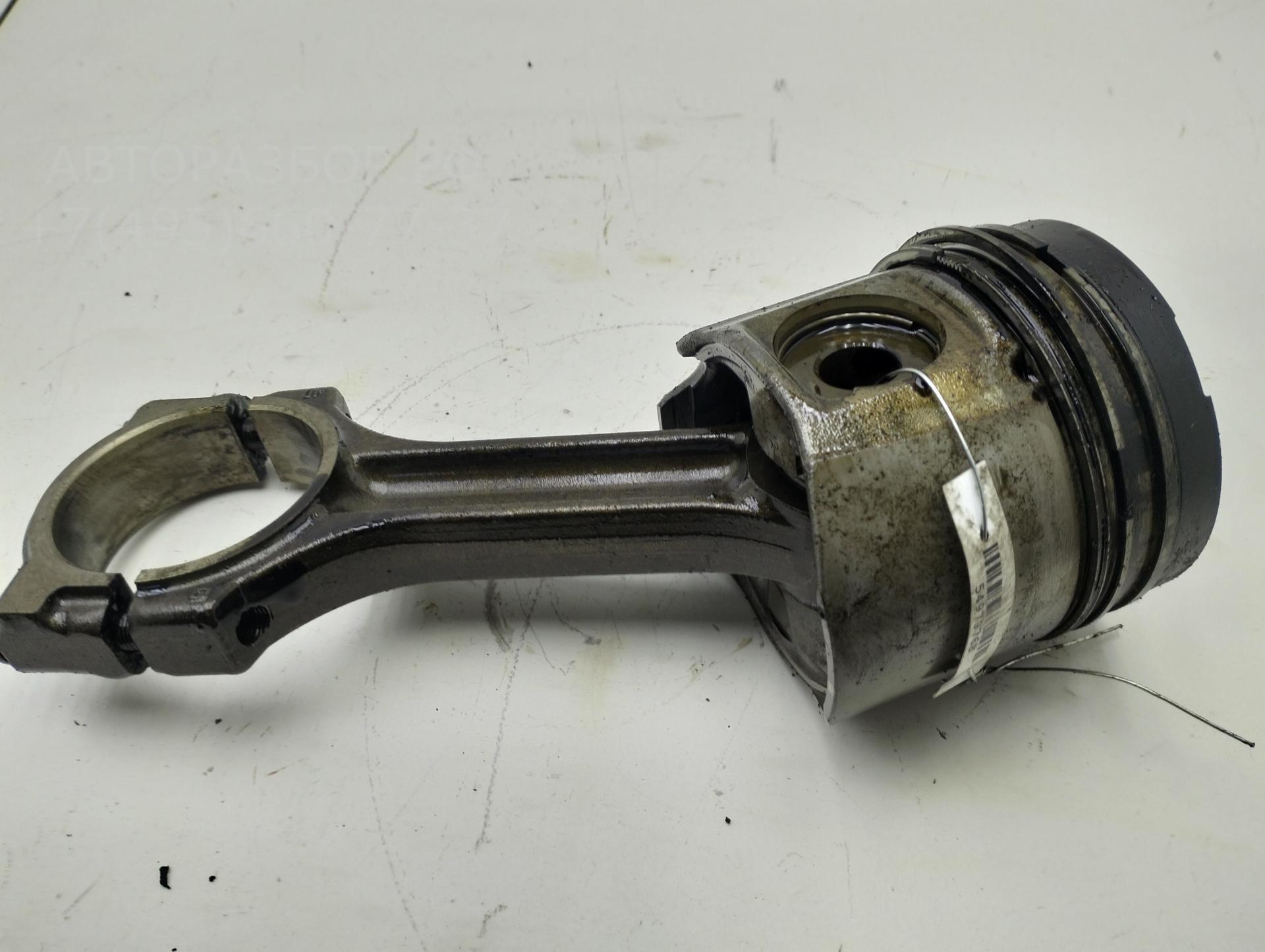 Поршень с шатуном