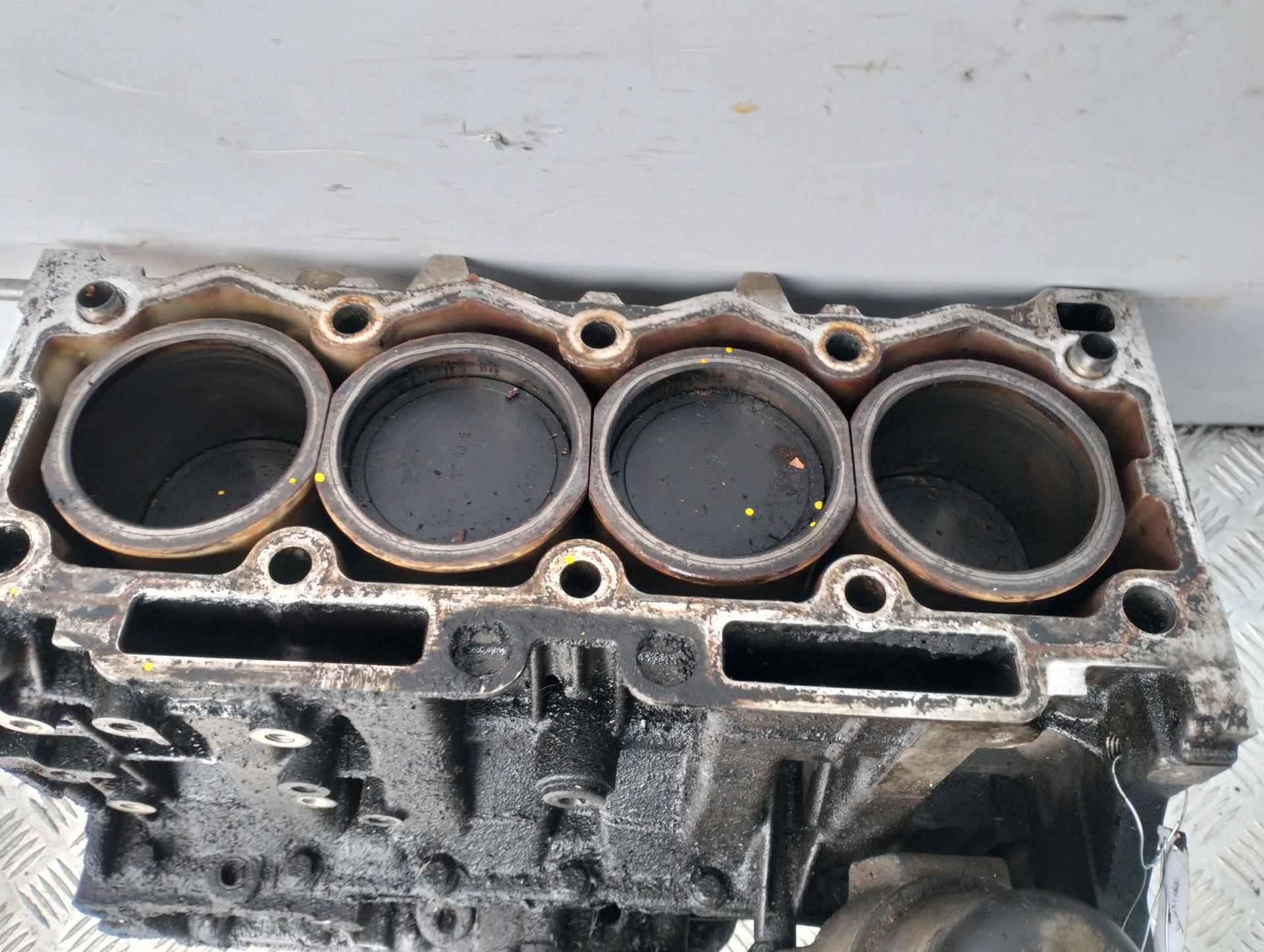 Блок двигателя