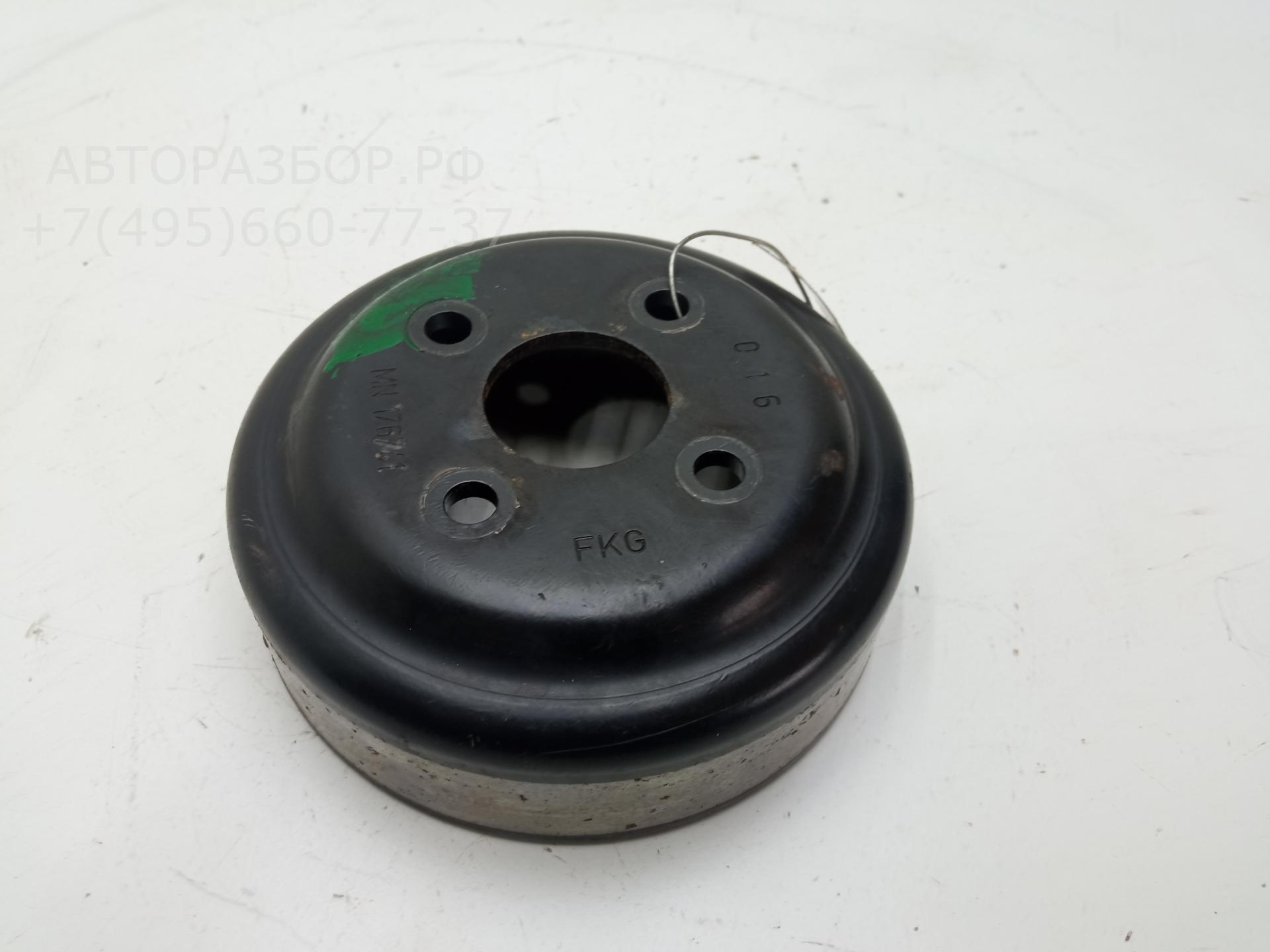 Шкив водяного насоса (помпы)