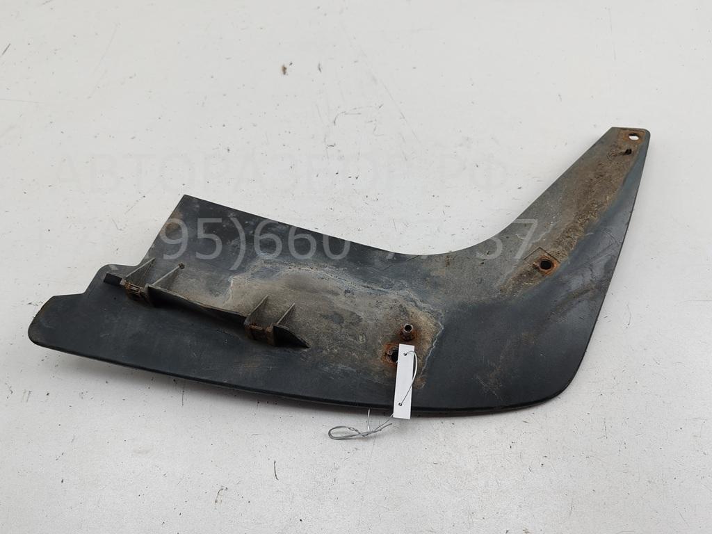 Накладка переднего бампера