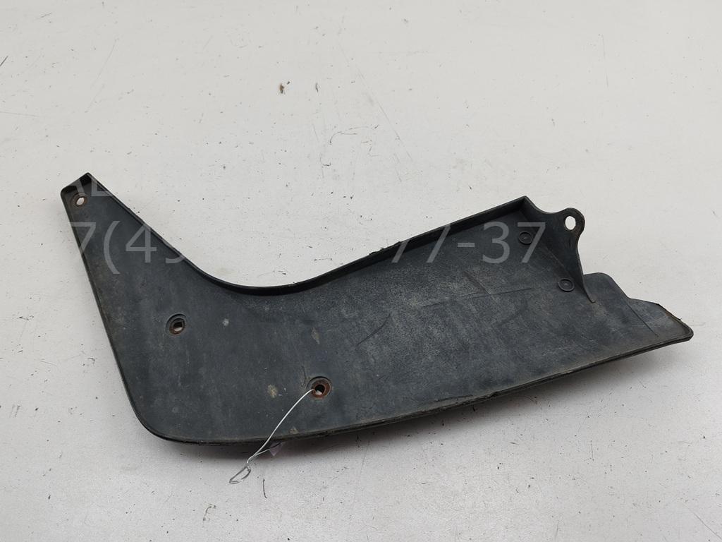 Накладка переднего бампера