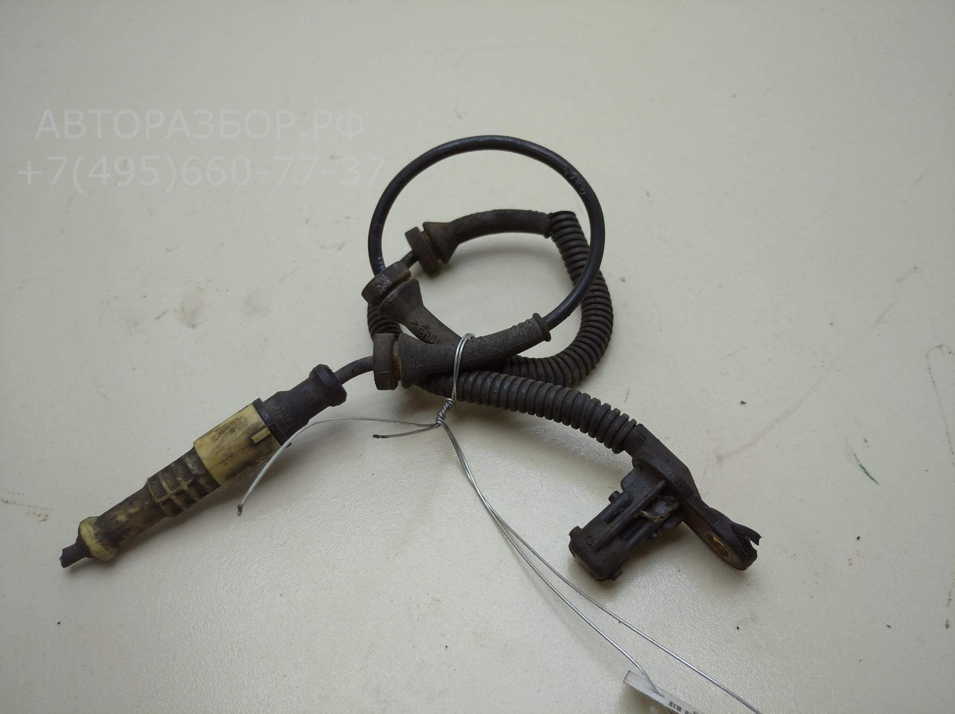 Датчик ABS передний