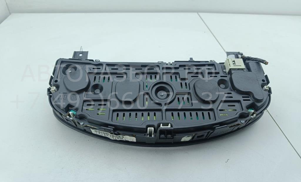 Панель приборов