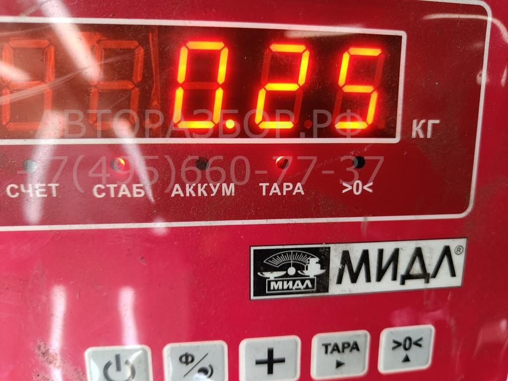 Решетка радиатора левая