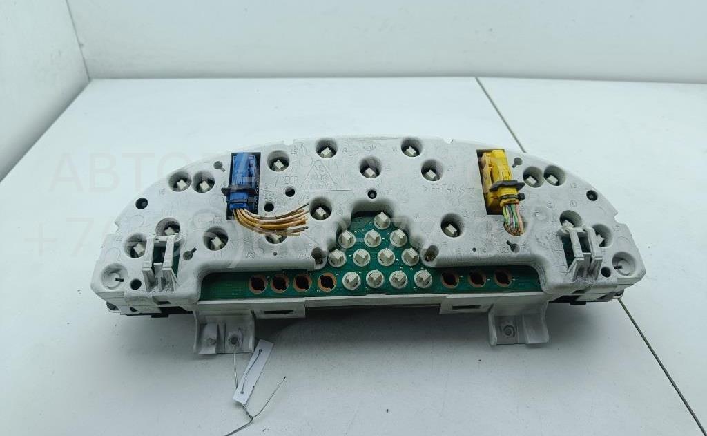 Панель приборов