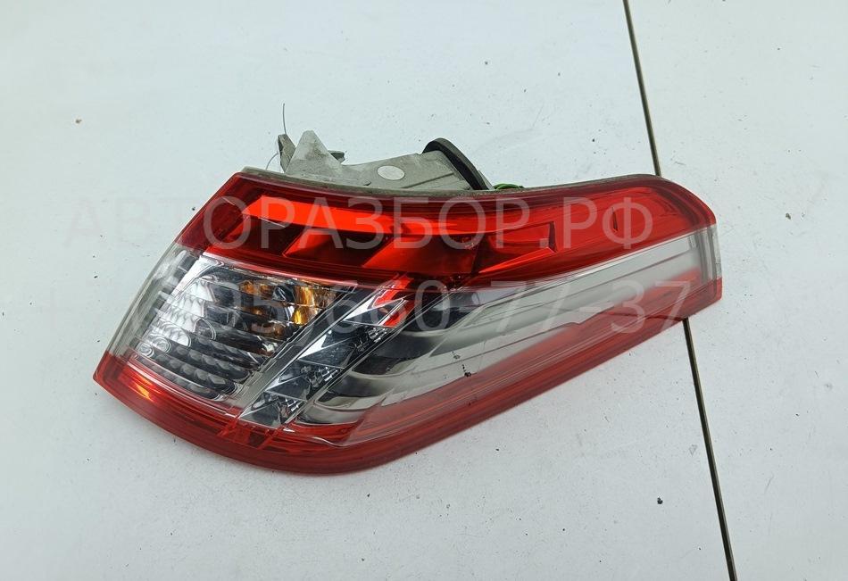 Фонарь задний правый