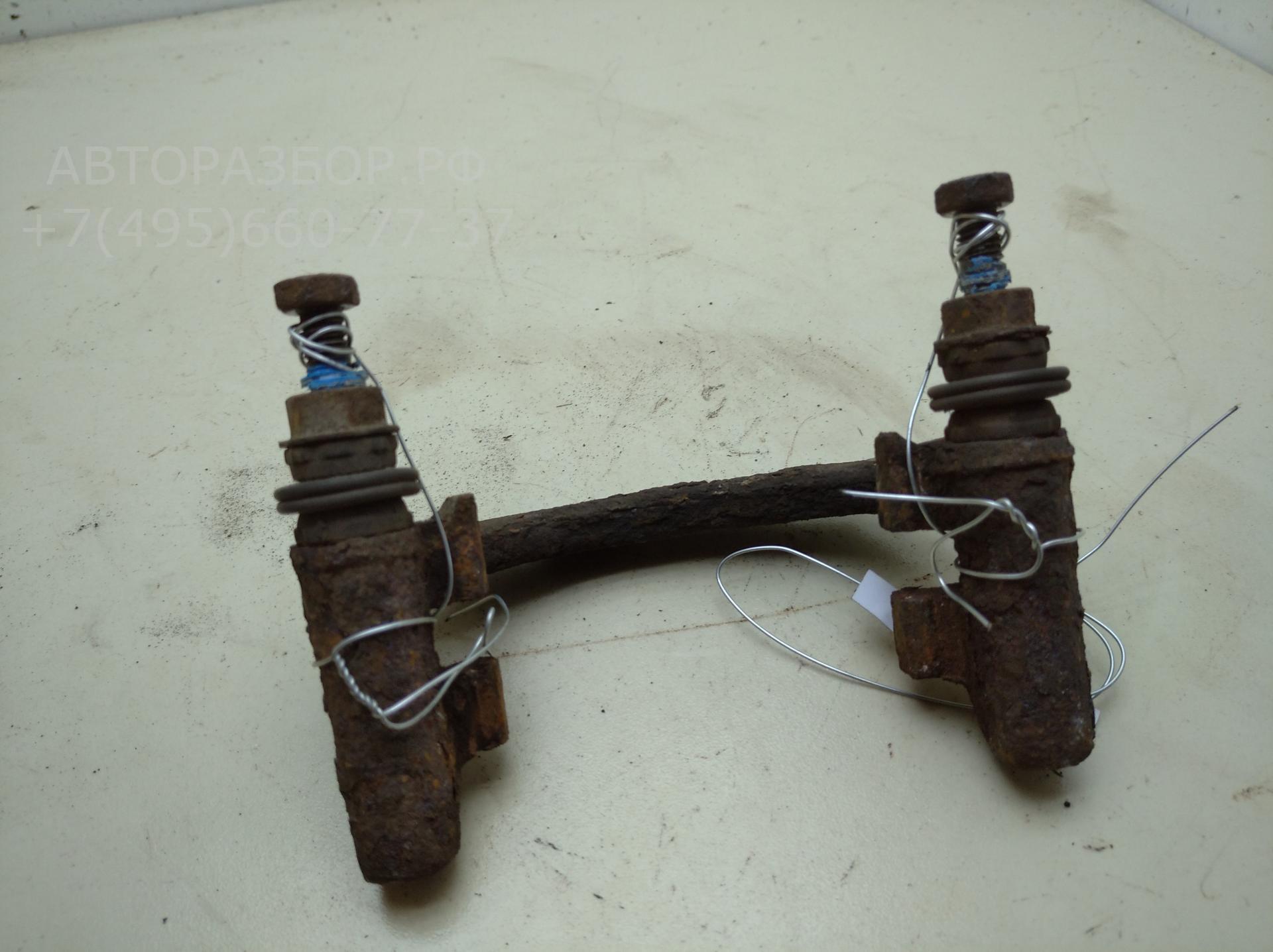 Скоба суппорта заднего