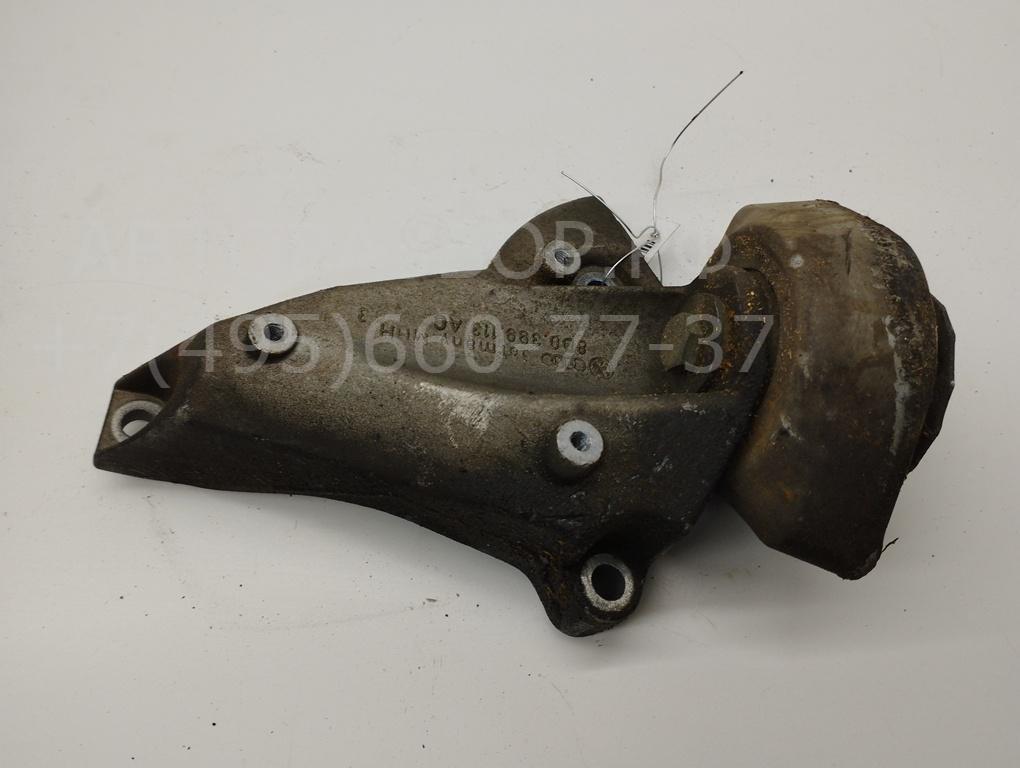 Кронштейн КПП левый