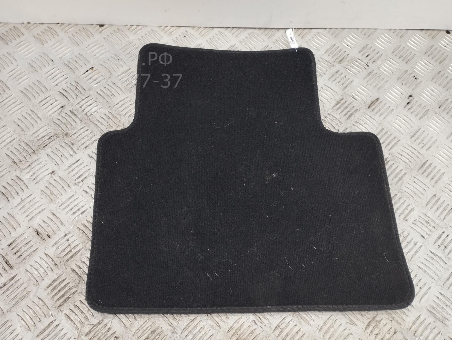 Покрытие напольное (ковролин)