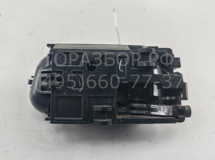 Ручка двери задней внутренняя левая