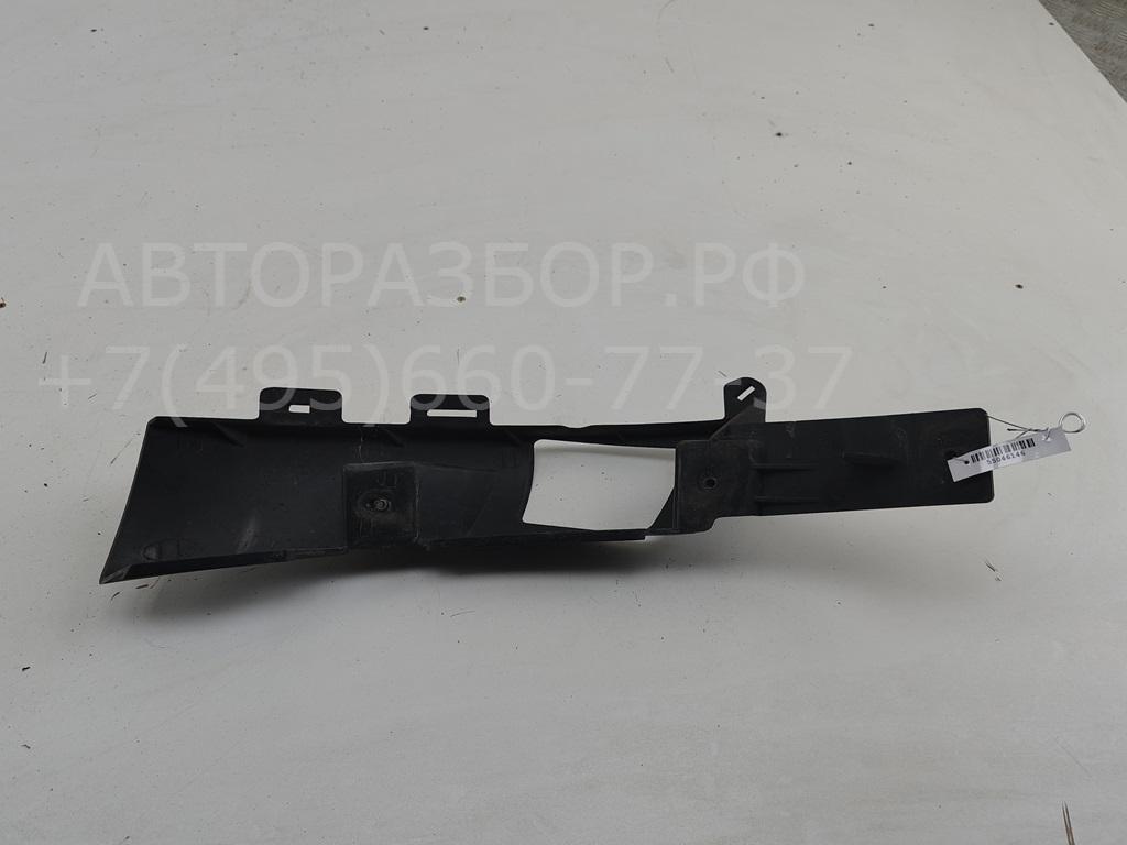 Кронштейн переднего бампера правый