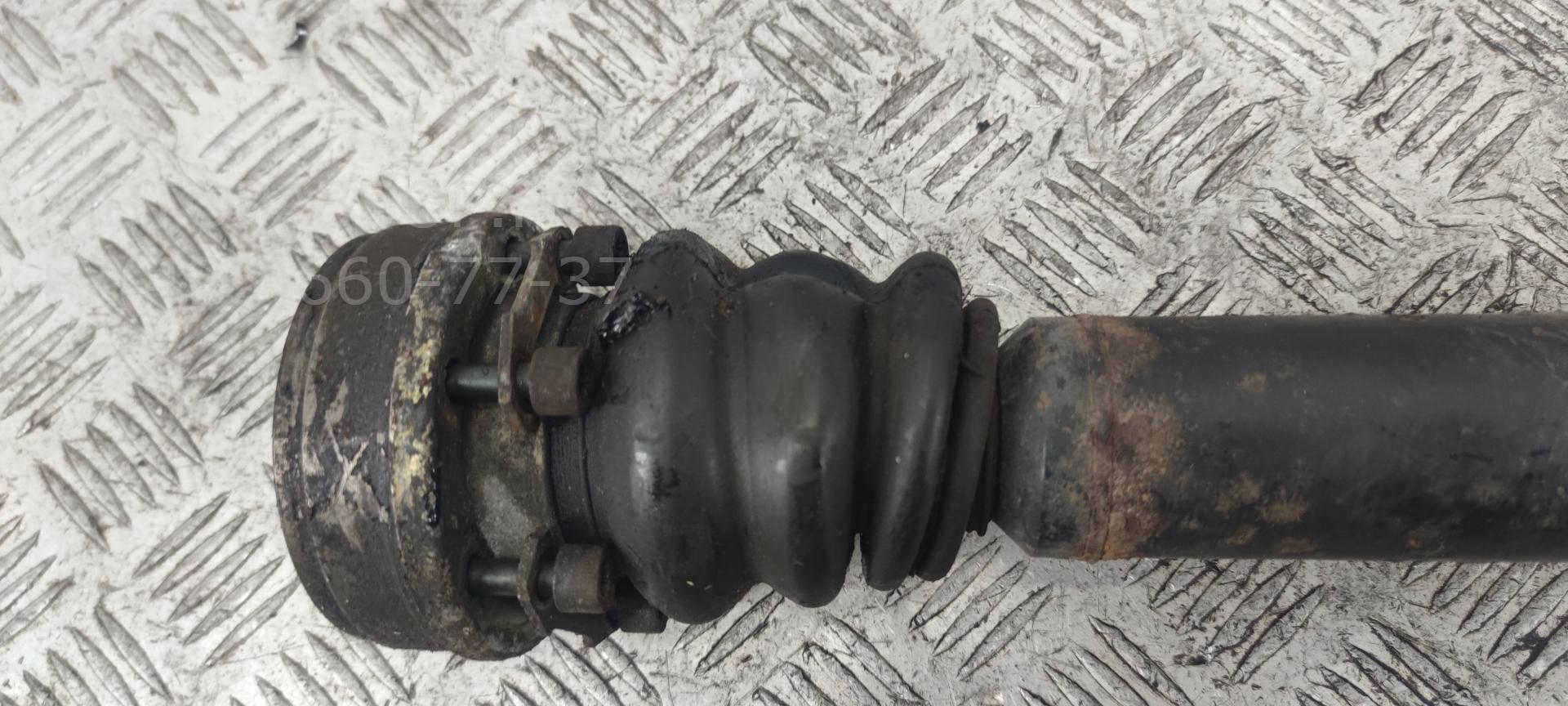 Полуось передняя правая