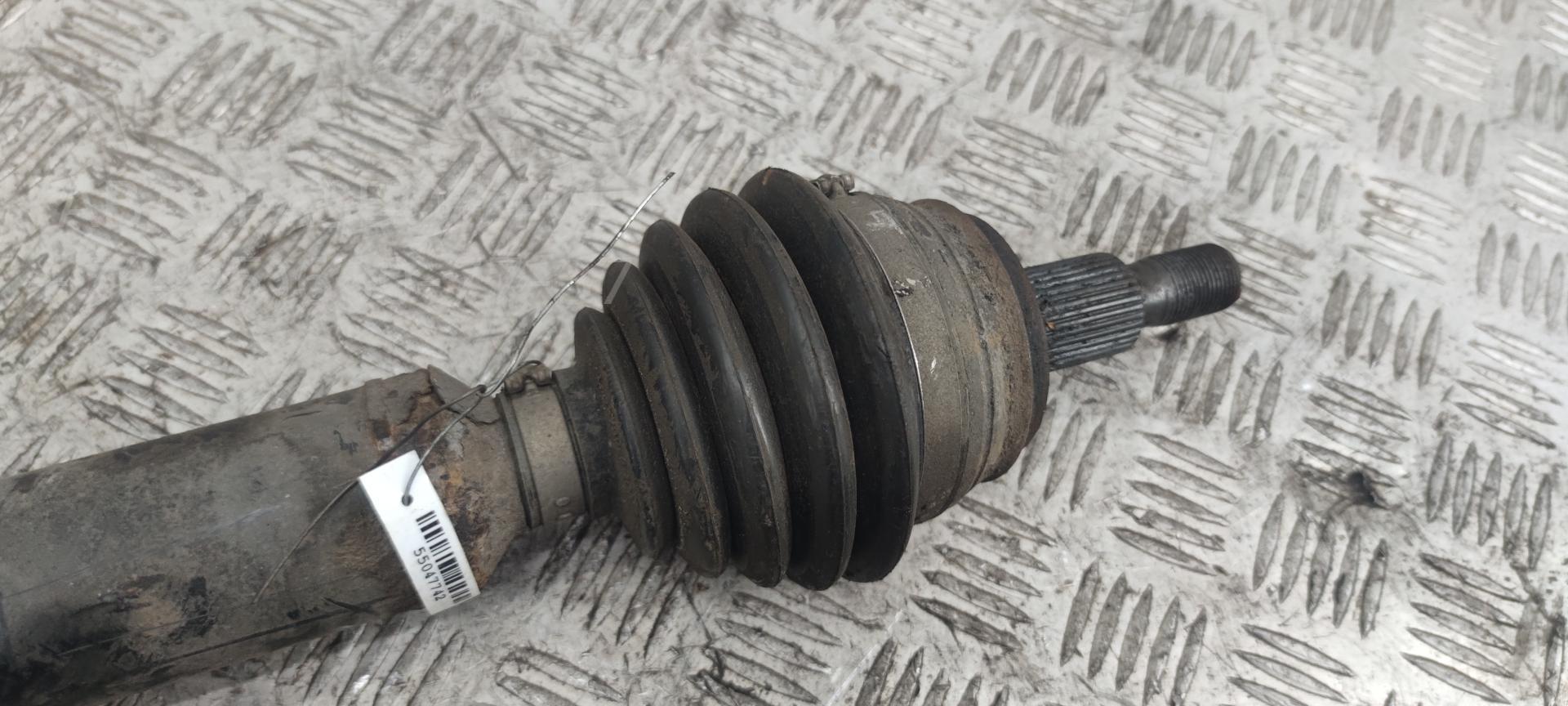 Полуось передняя правая