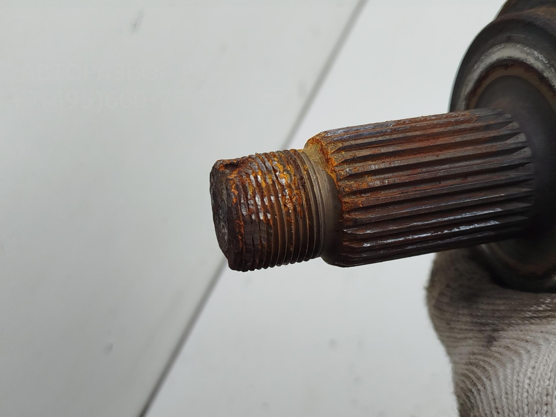 Полуось задняя