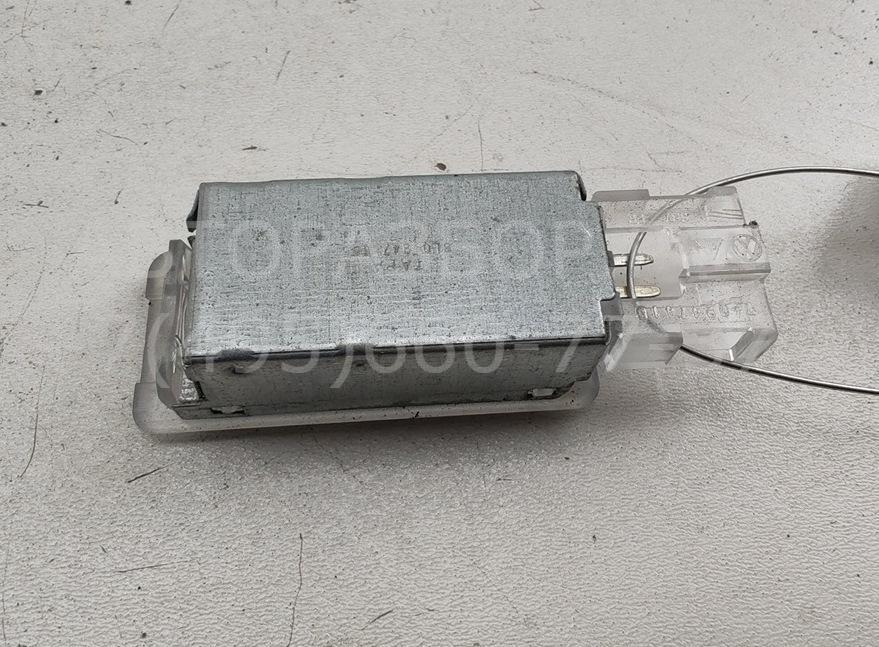 Плафон салонный