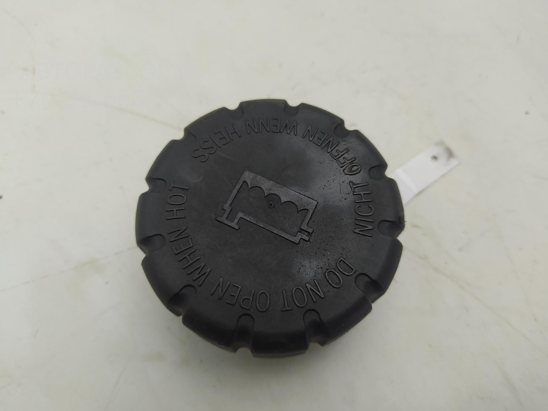 Крышка расширительного бачка