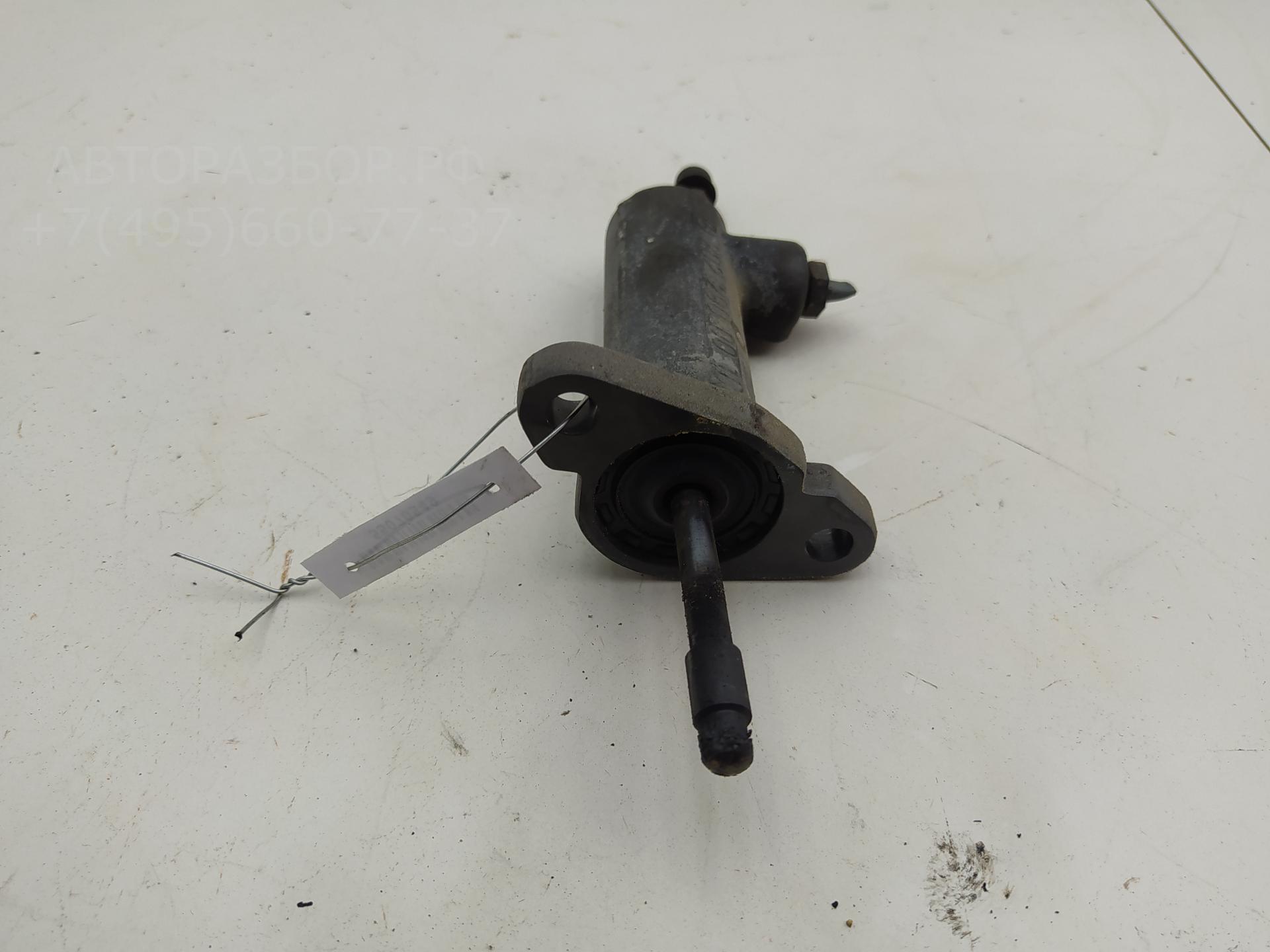 Цилиндр сцепления рабочий