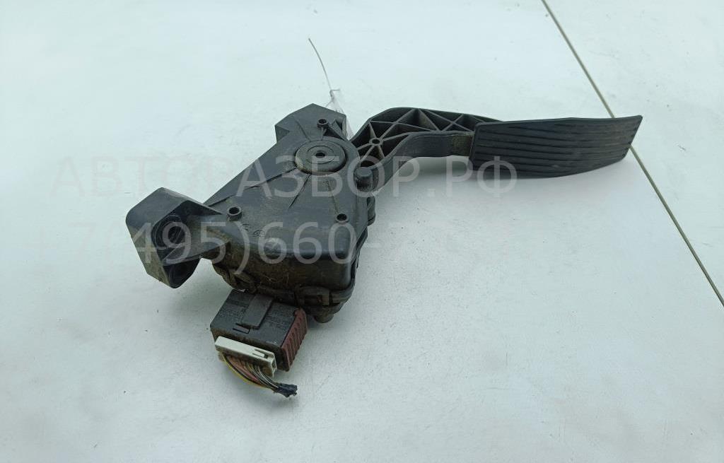 Педаль газа