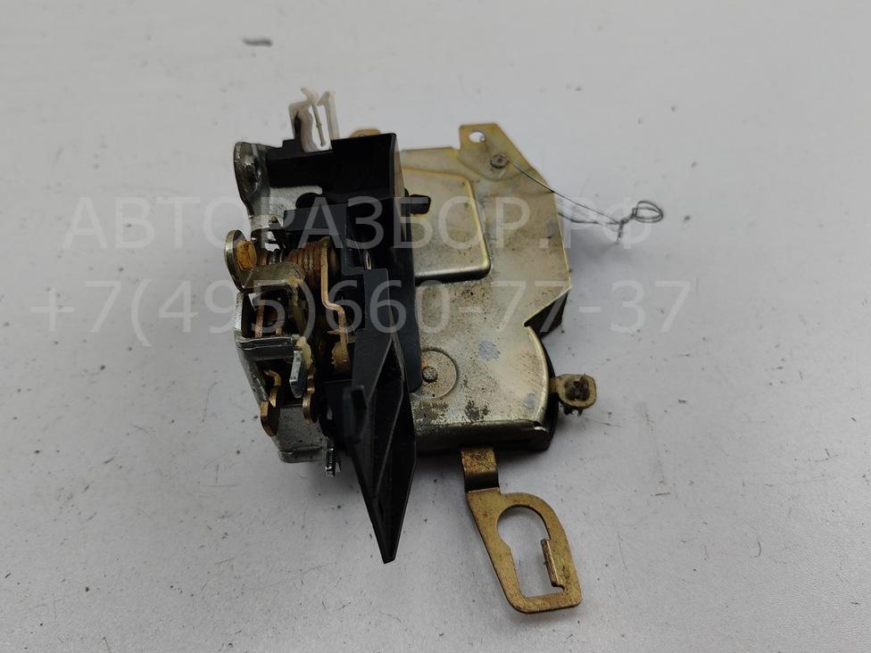 Замок двери передней правой