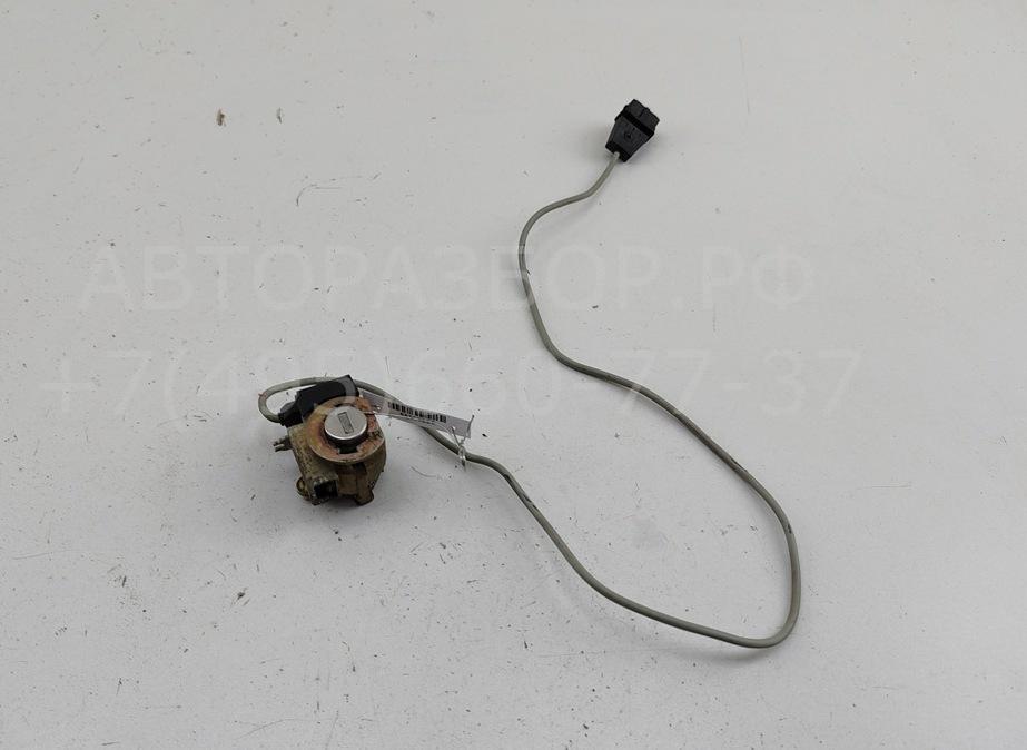 Вставка замка двери