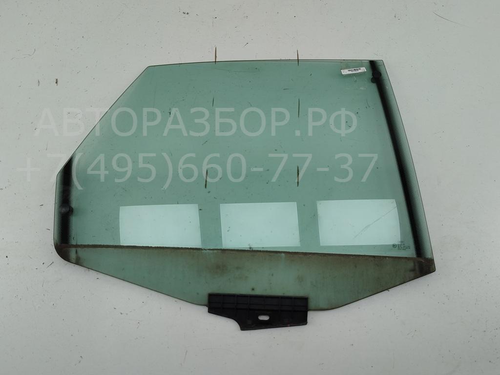 Стекло двери задней правой
