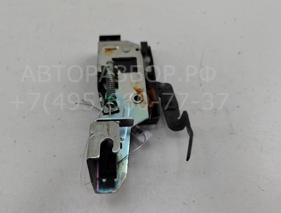 Замок двери передней правой