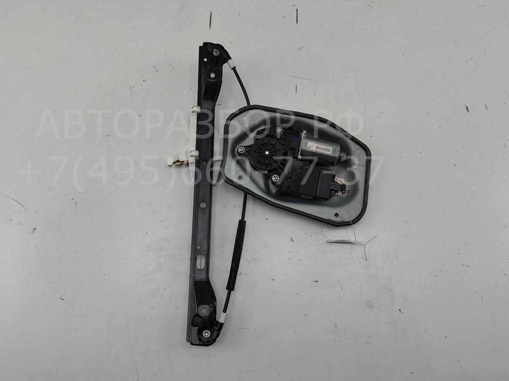 Стеклоподъемник электр. задний правый