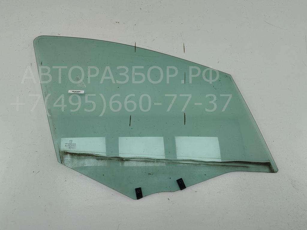 Стекло двери передней правой