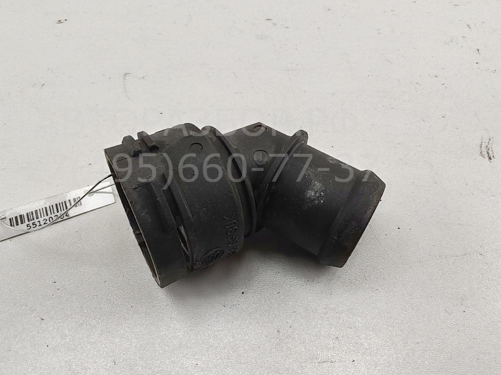 Патрубок радиатора