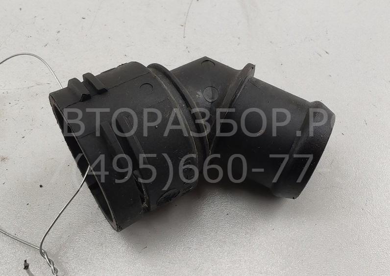 Патрубок радиатора