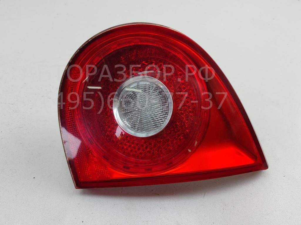 Фонарь задний внутренний правый