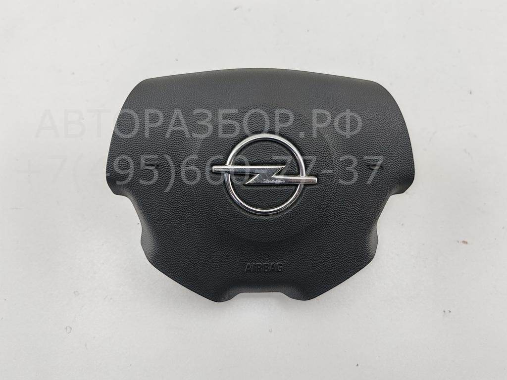 Подушка безопасности в рулевое колесо