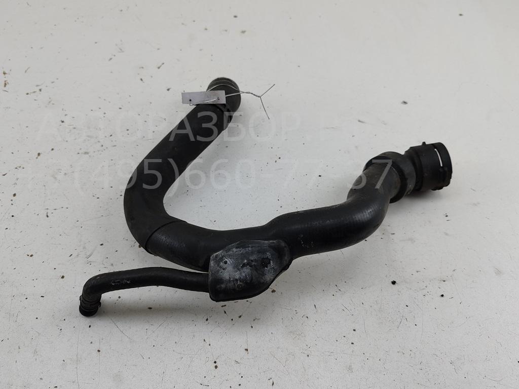 Патрубок радиатора