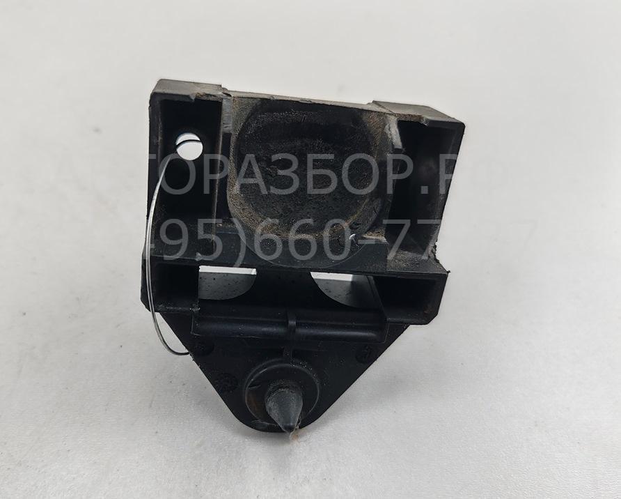 Кронштейн радиатора