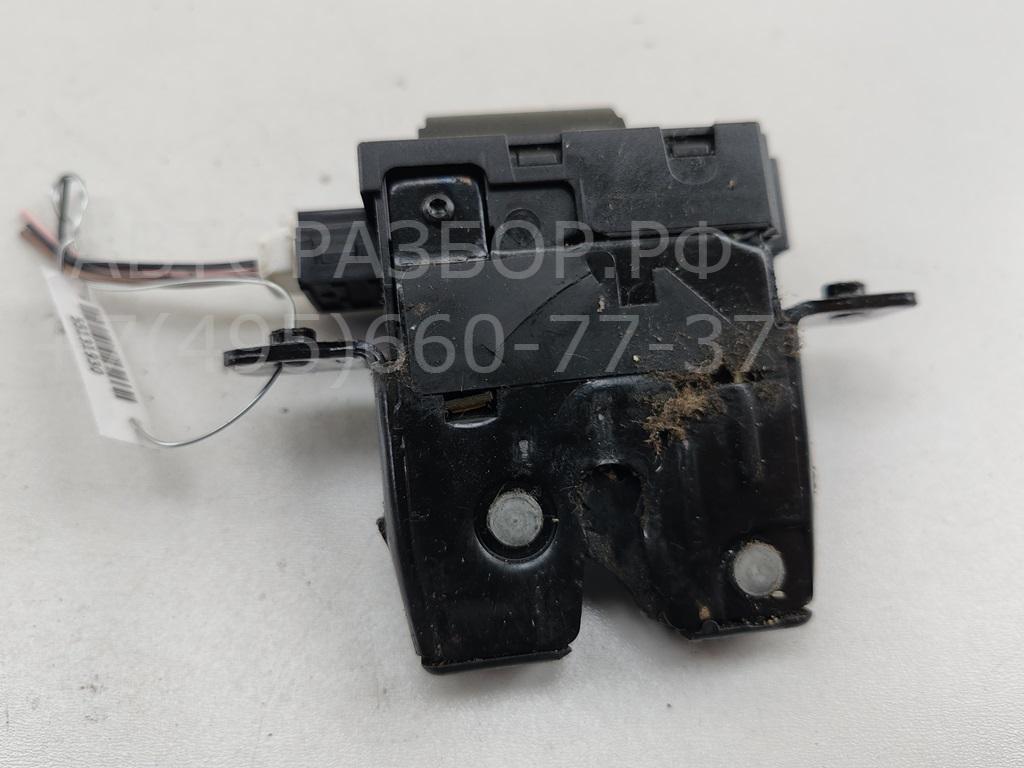 Замок багажника