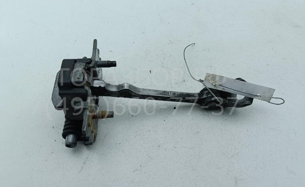 Ограничитель двери