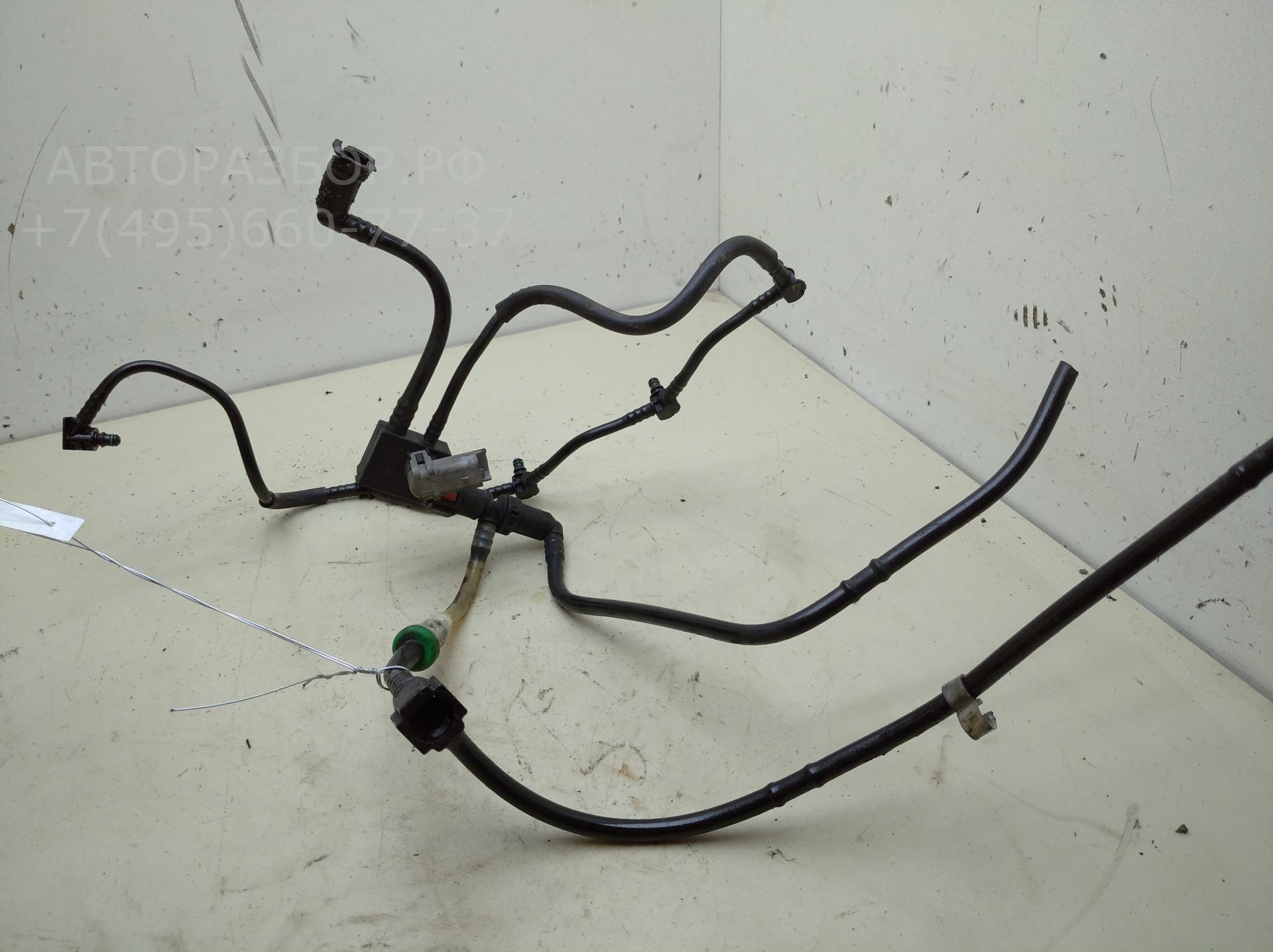 Трубка топливная