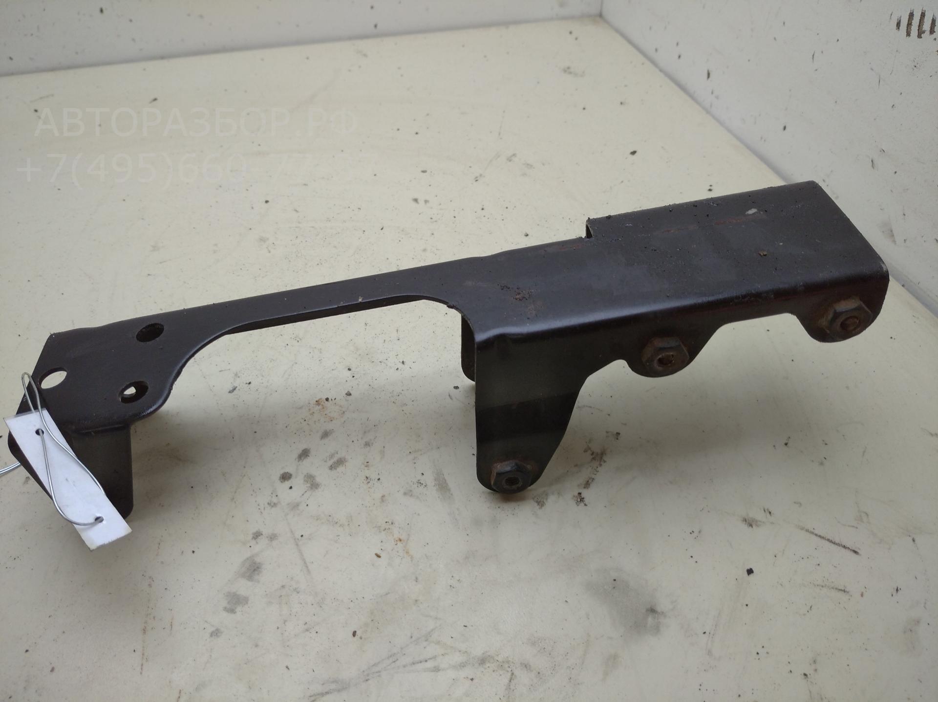 Кронштейн радиатора