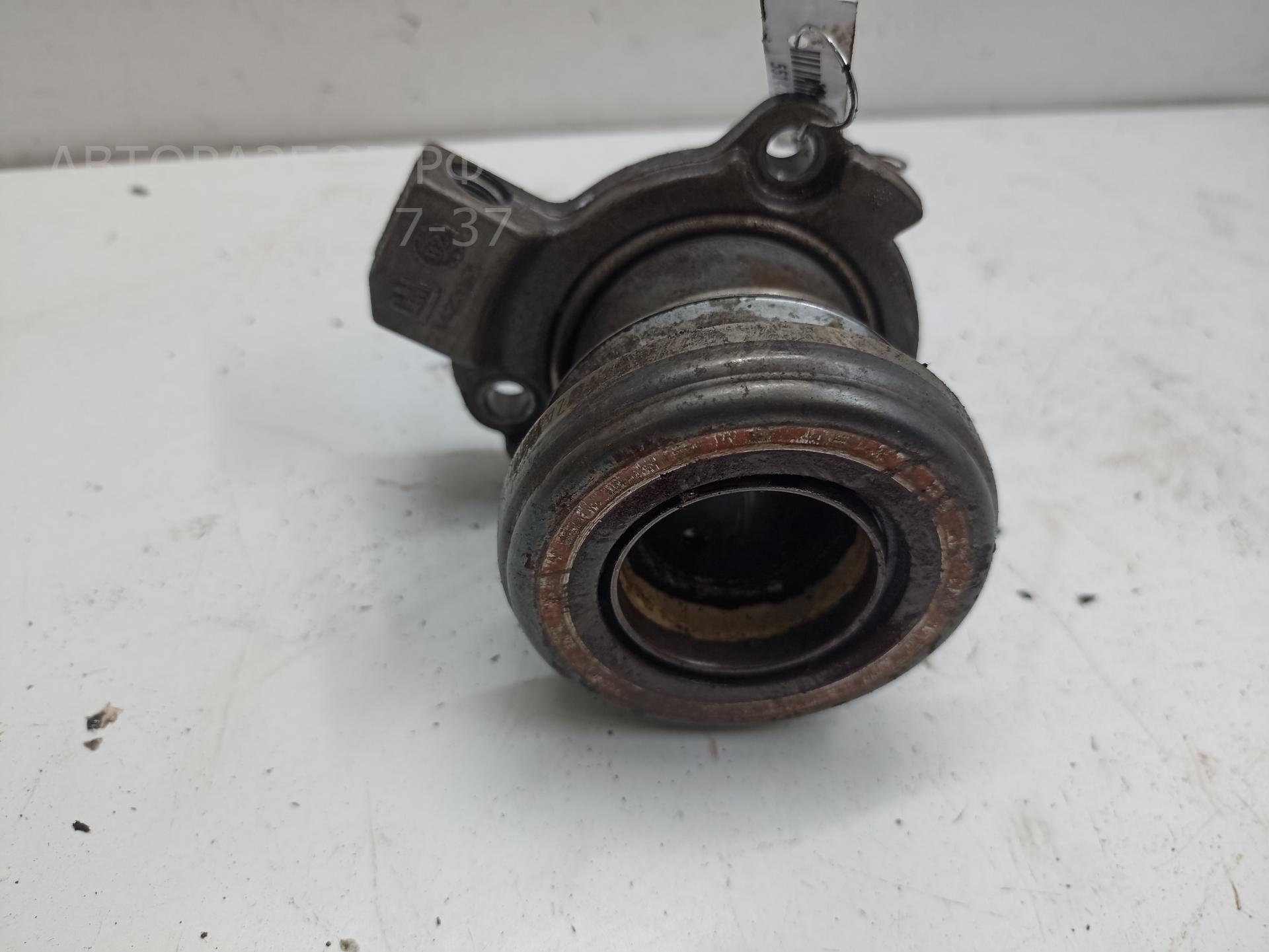 Цилиндр сцепления рабочий