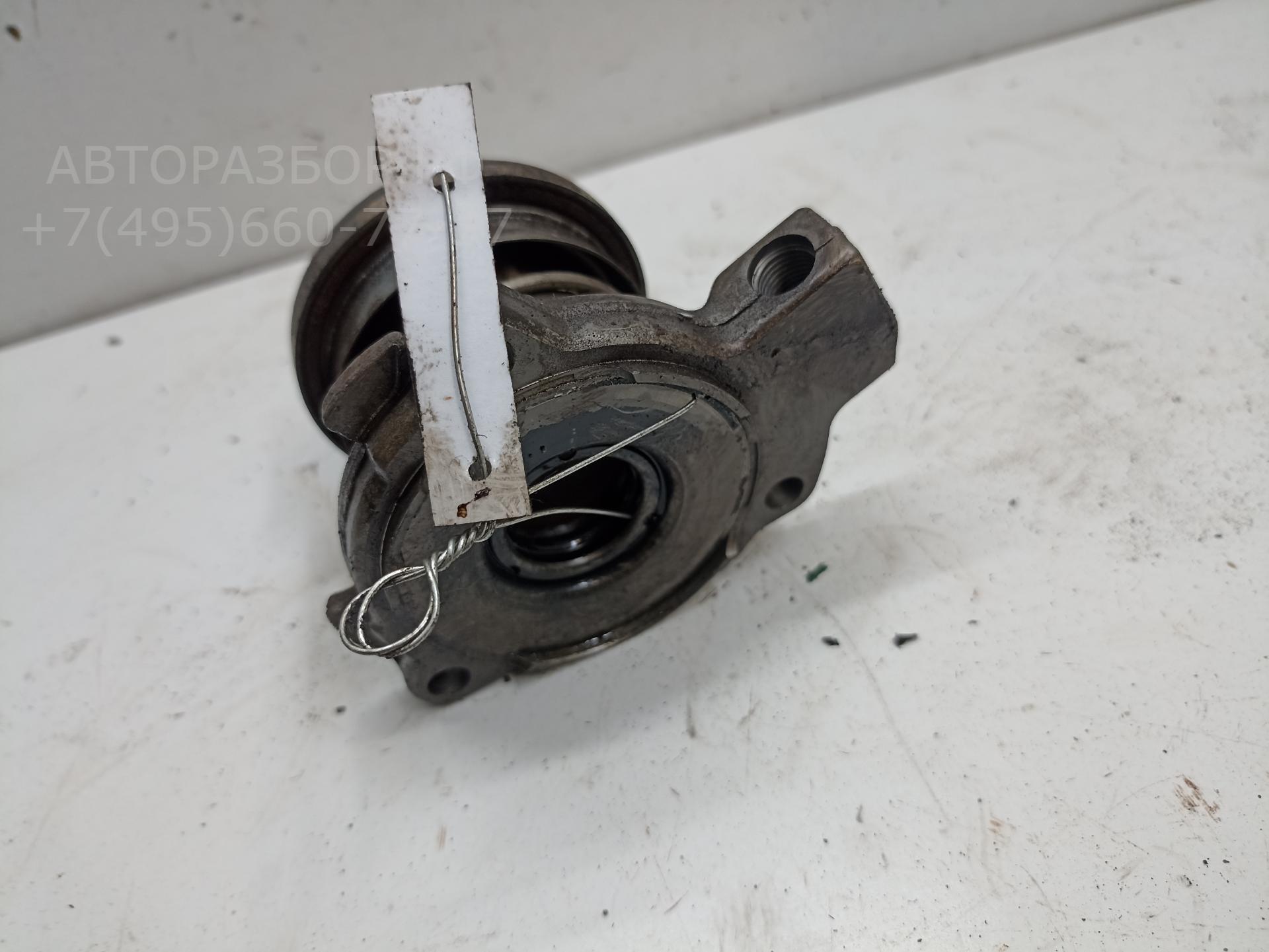 Цилиндр сцепления рабочий