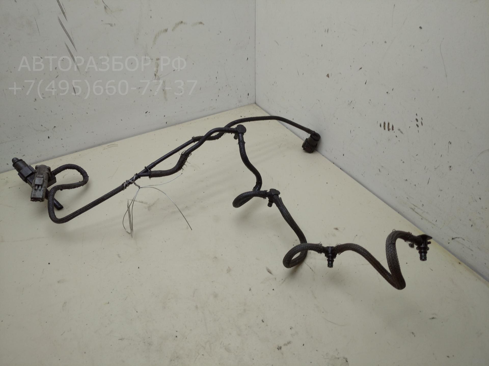 Трубка топливная