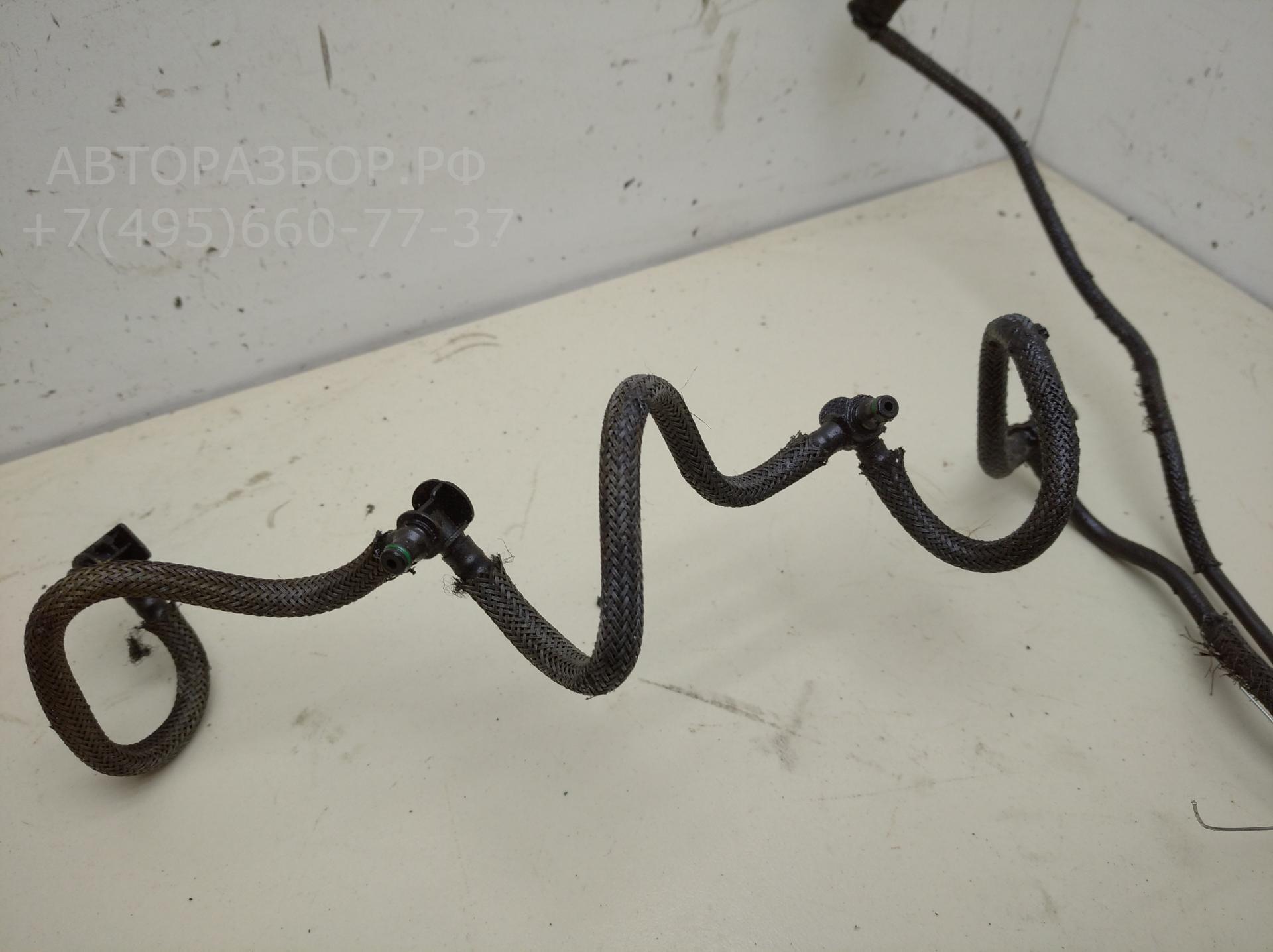 Трубка топливная