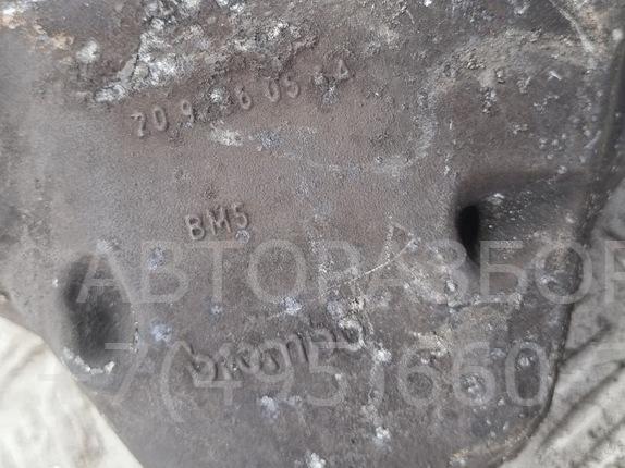 Суппорт передний левый