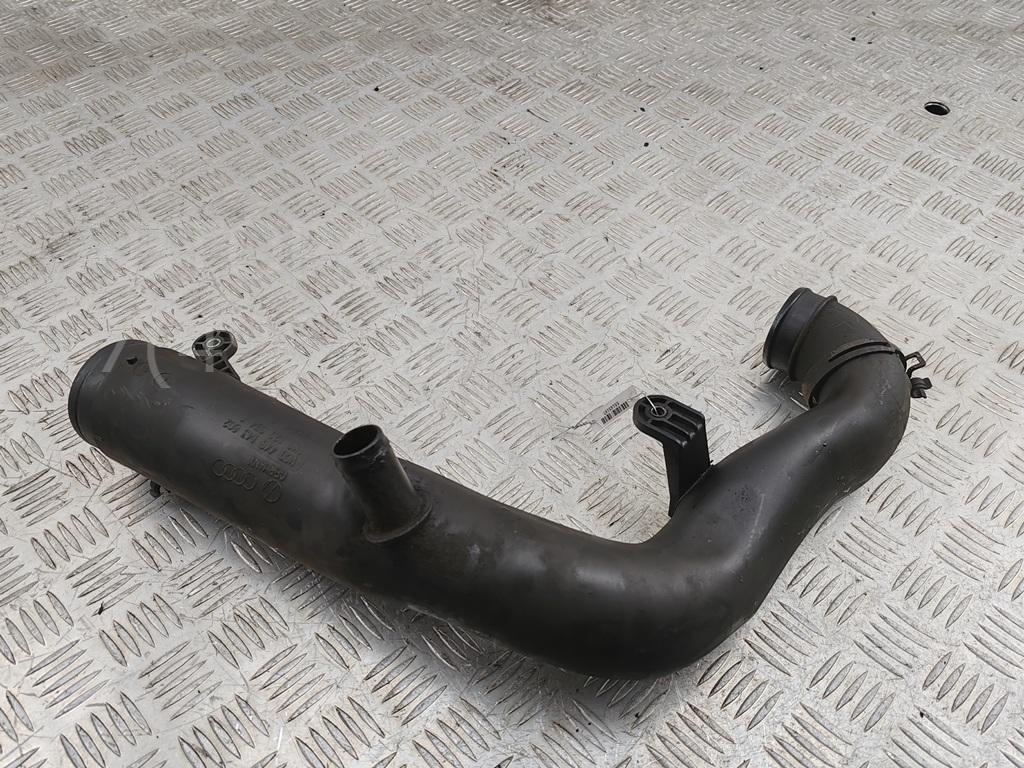 Патрубок интеркулера