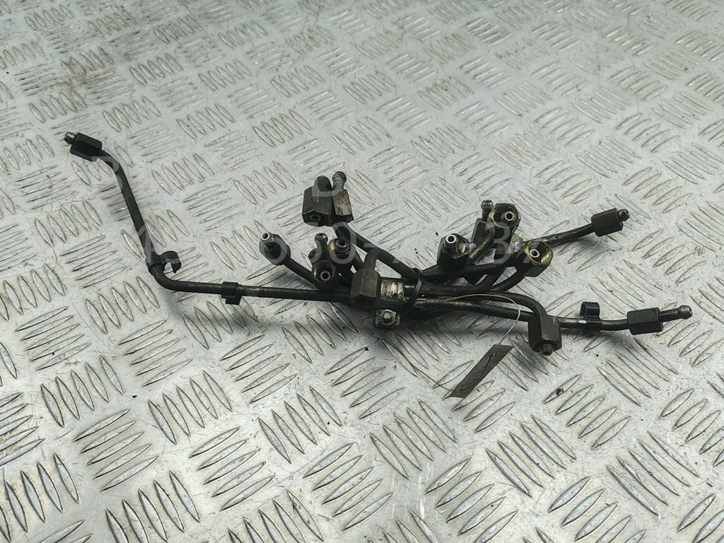 Трубка топливная