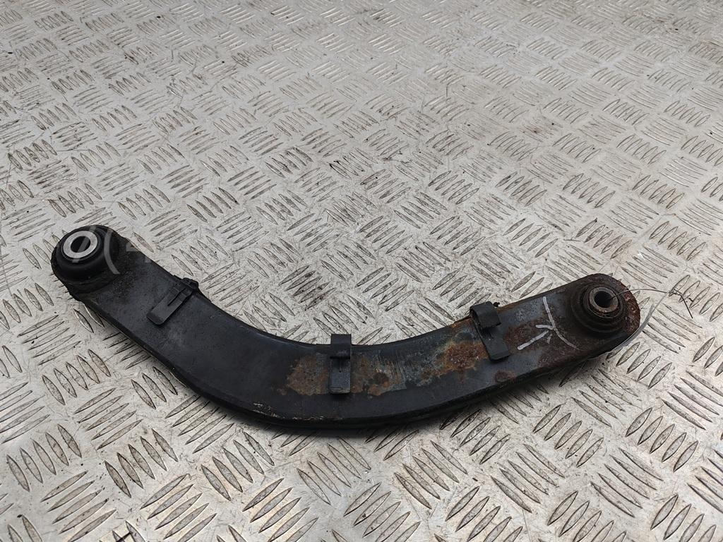 Рычаг задний правый