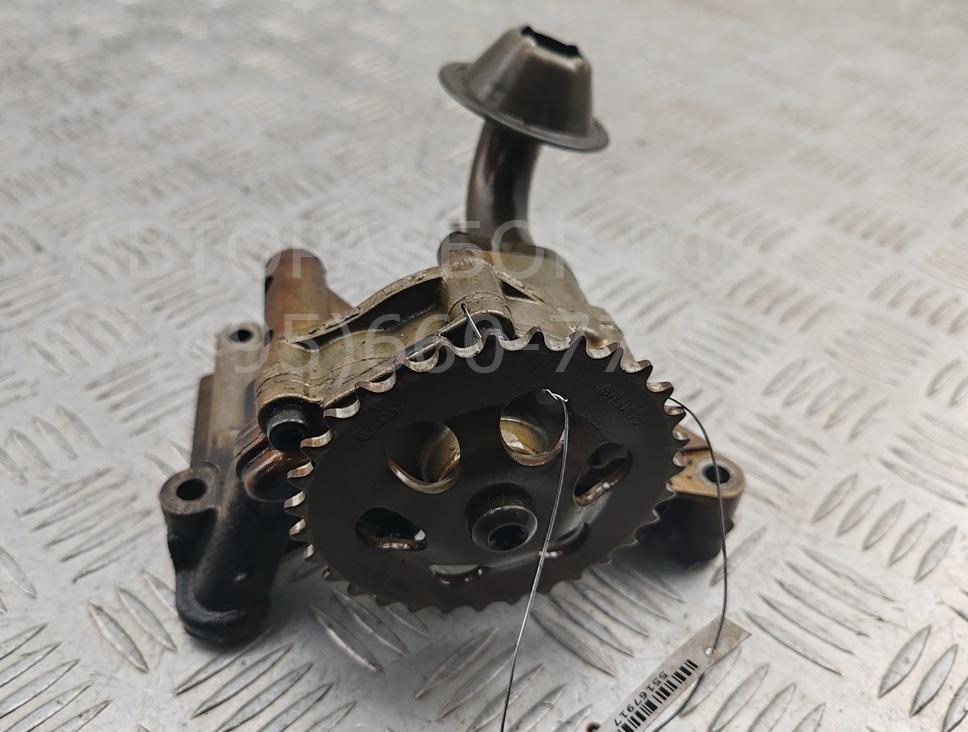 Насос масляный